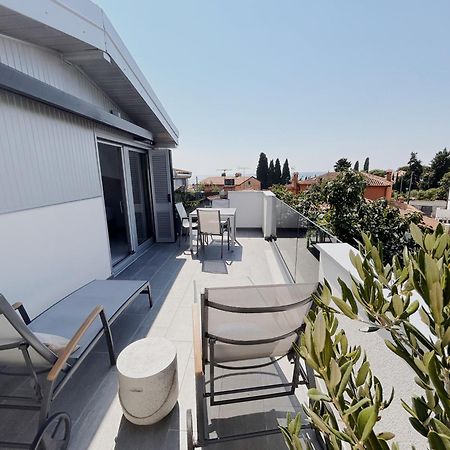 Sunny House Apartment Zambratija  Luaran gambar