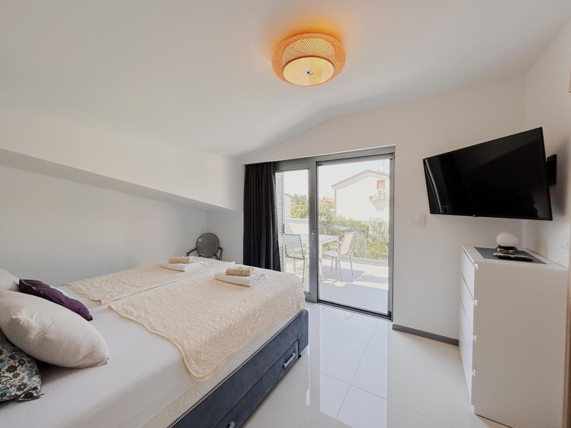 Sunny House Apartment Zambratija  Luaran gambar